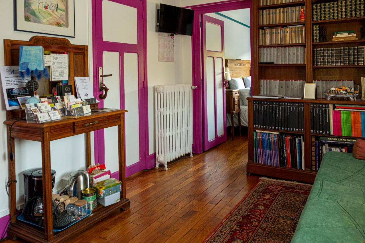 Bed and Breakfast L'Abri Du Viaduc Saint-Satur Exterior foto